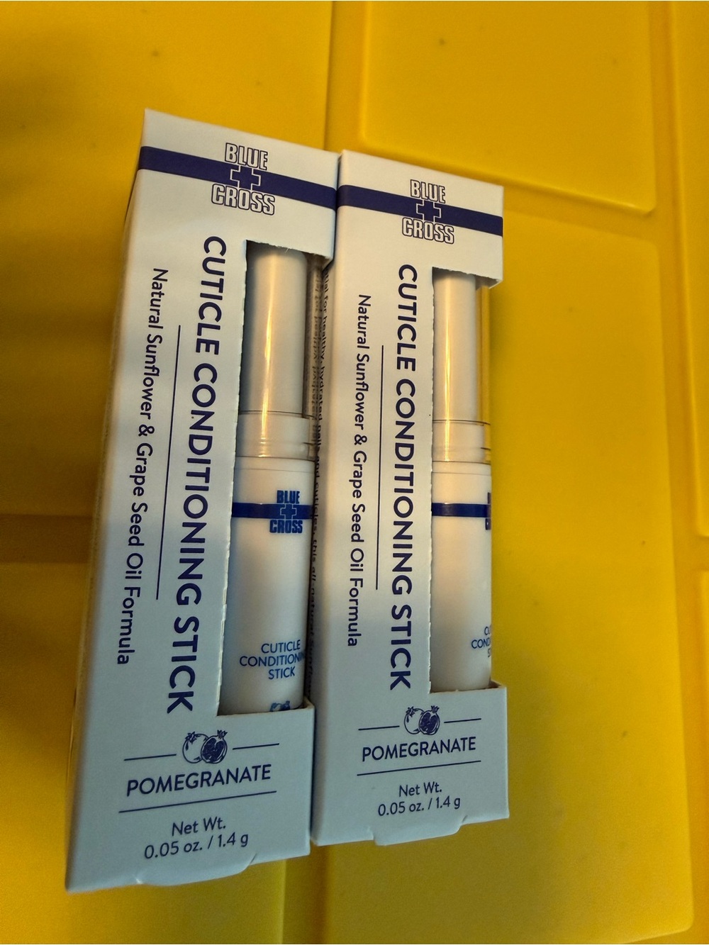 Pomegranate Cuticle Conditioning Stick - White